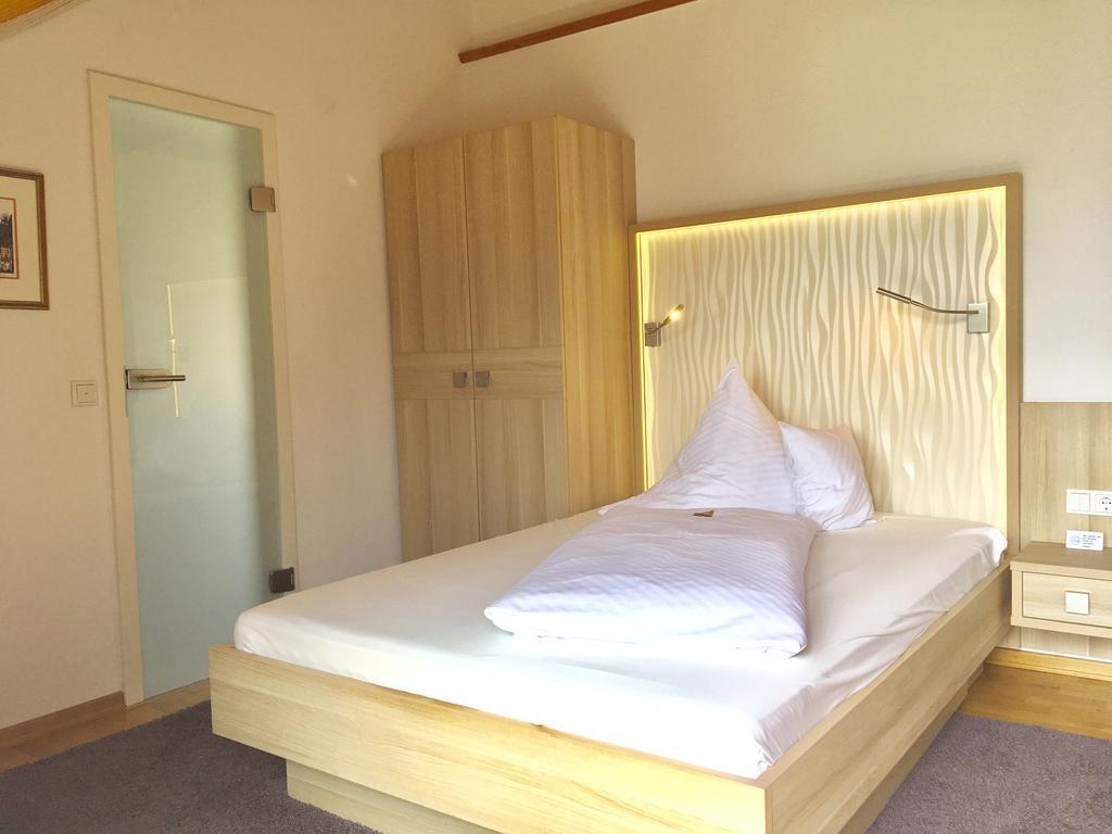 Iris Am See Garni Radolfzell am Bodensee Exterior photo